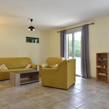 度假居 Pleasing Holiday In With Swimming Pool